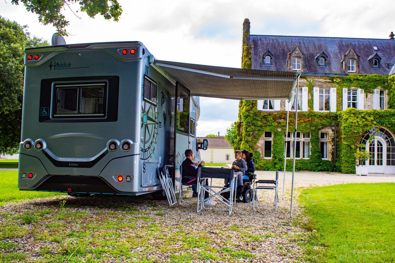 Camping-car Hoddicé PMR Handicap handicapé