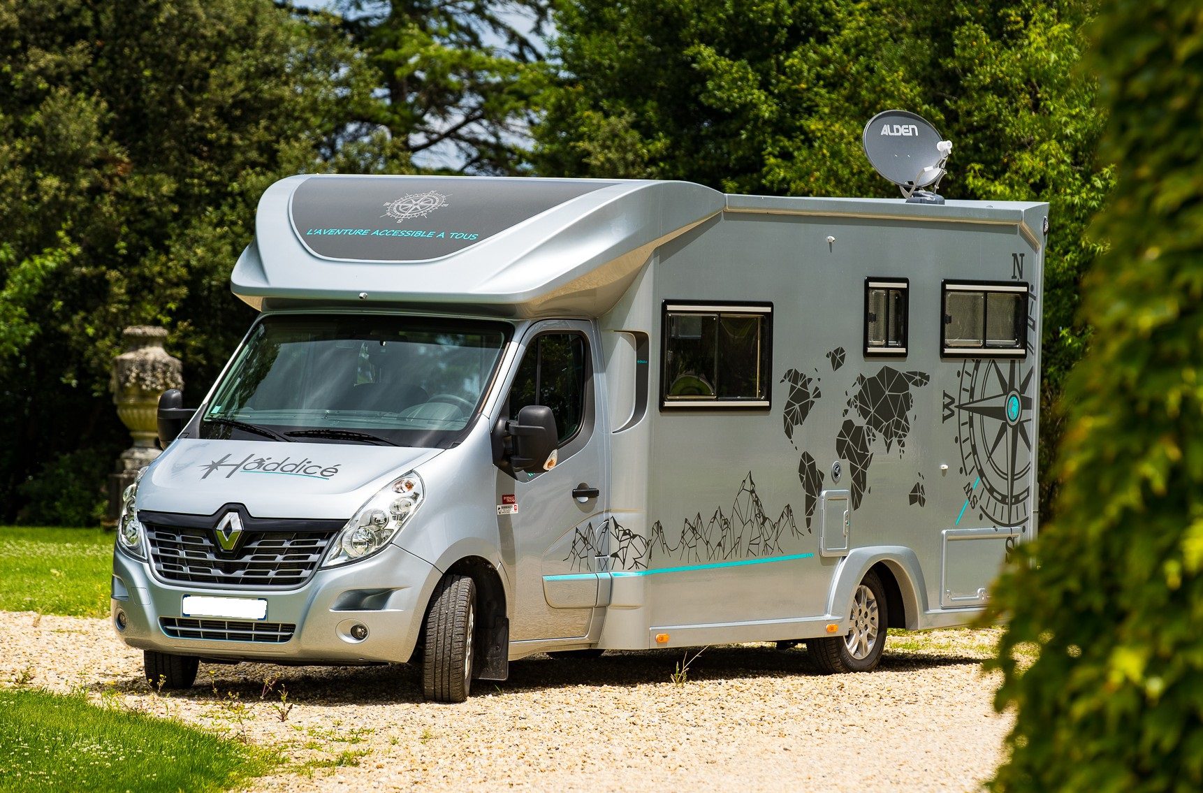 Camping-car PMR Hoddicé aménagé sur mesure pour personne à mobilité réduite HANDICAP (10)
