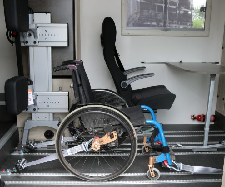 CAMPING-CAR PMR HODDICE SUR MESURE (3)