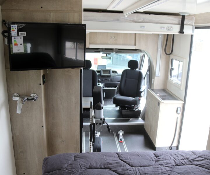 CAMPING-CAR PMR HODDICE SUR MESURE (4)