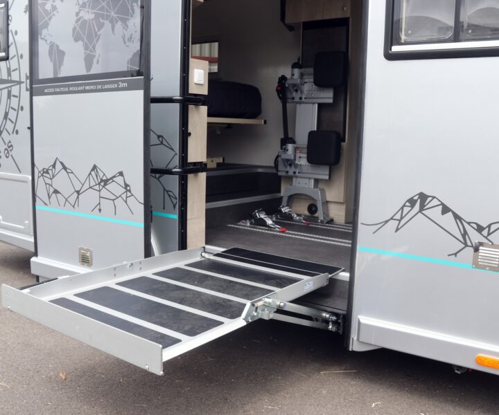 CAMPING-CAR PMR HODDICE SUR MESURE (7)